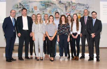 Nachwuchskräfte der Verwaltung stellten ihre Projketarbeit im Kreishaus vor